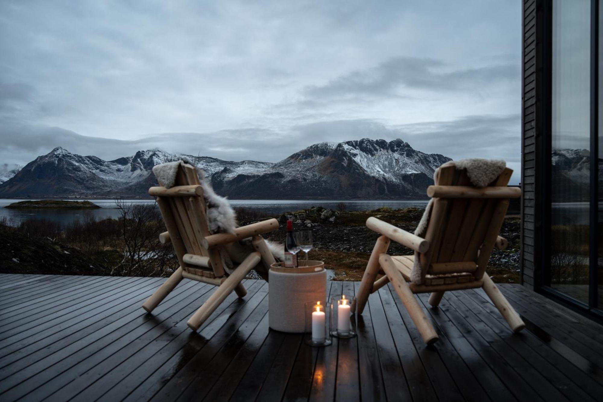 Luksushytte Med Jacuzzi, Summer&Winter Retreat Lyngværet Kültér fotó
